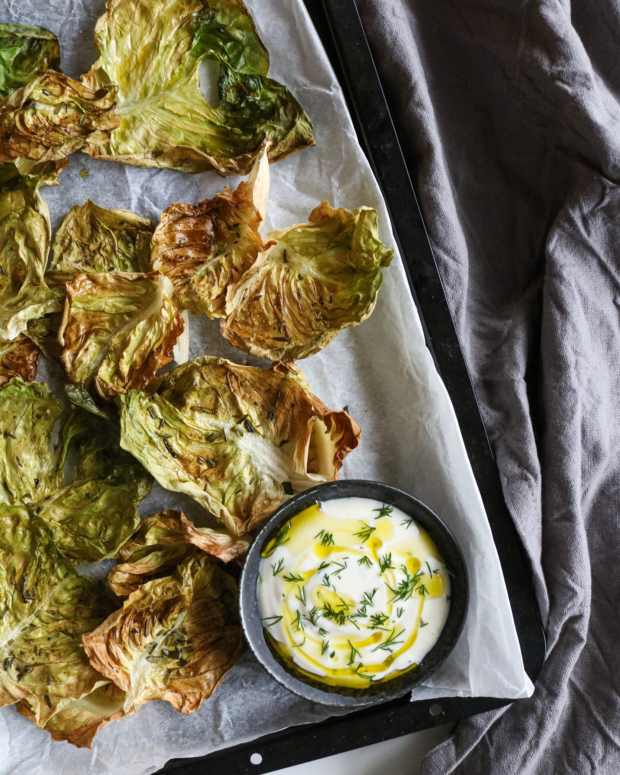 Rosemary lettuce chips