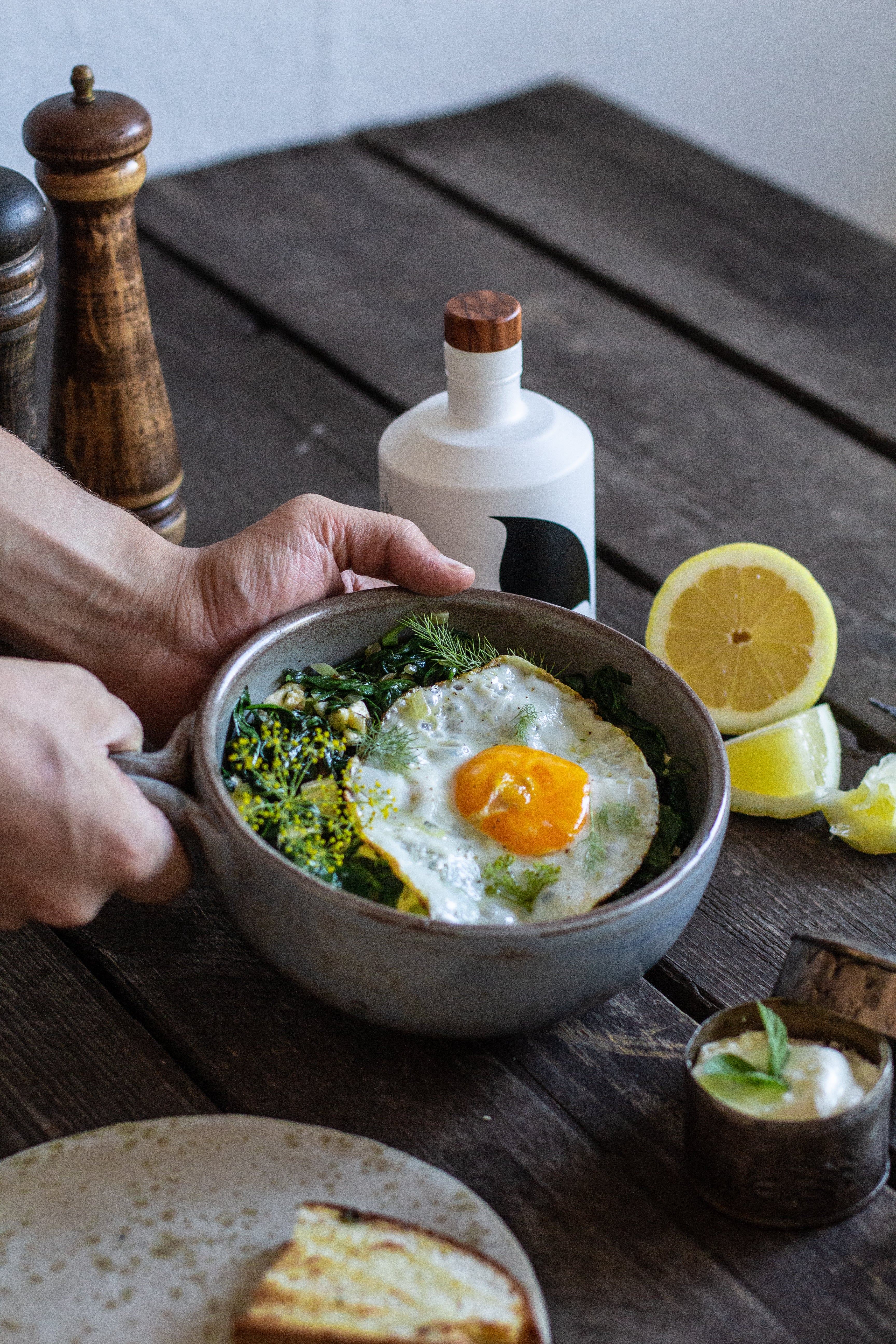 Green shakshuka