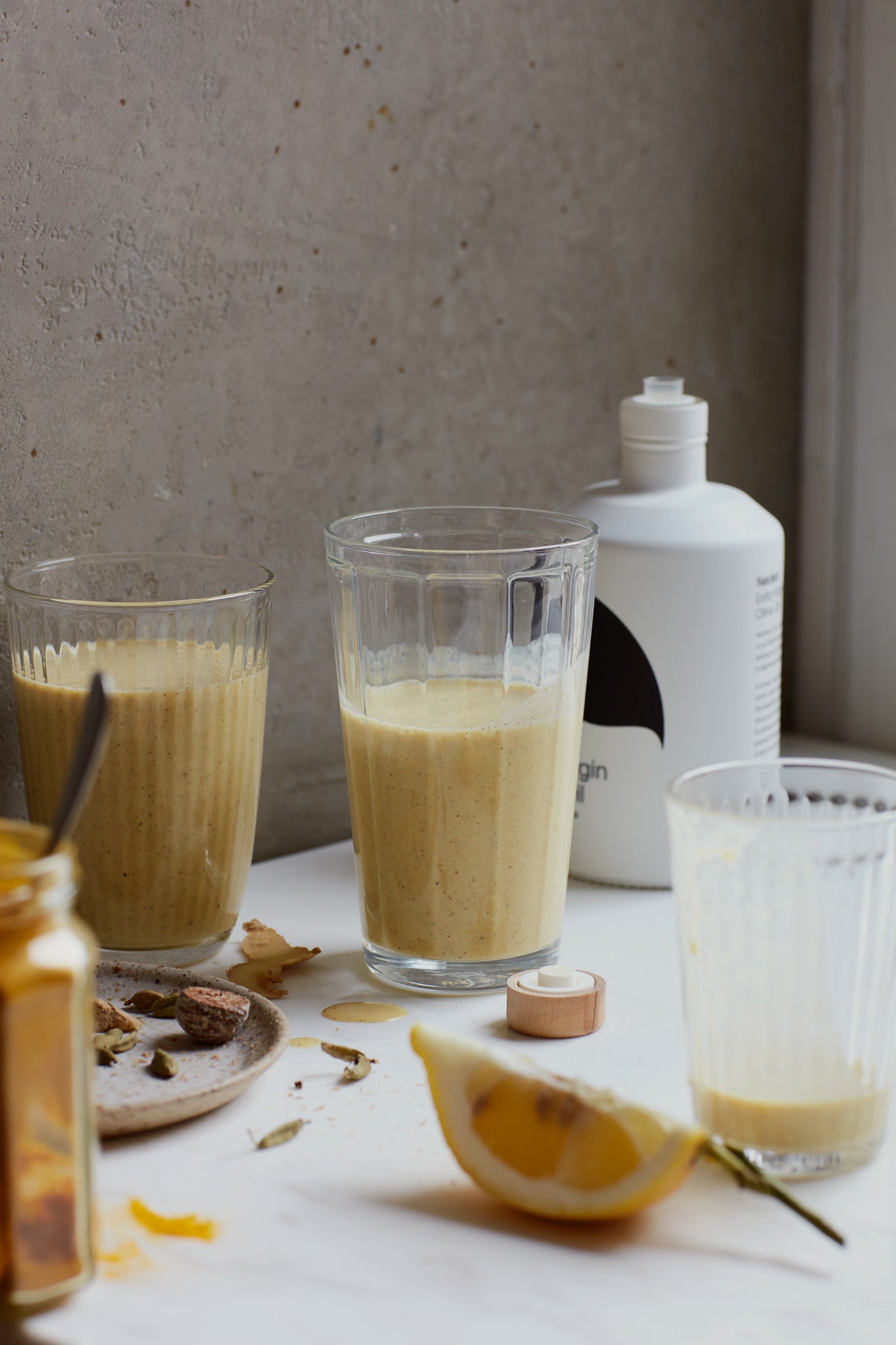 Golden milk smoothie with olive oil