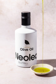 Ensemble huile d'olive et sel de mer
